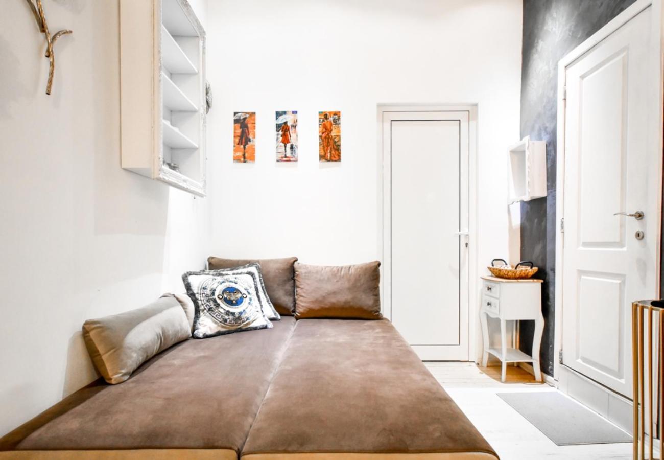 Dietro L Angolo, 2 Bath Apartamento Sófia Exterior foto